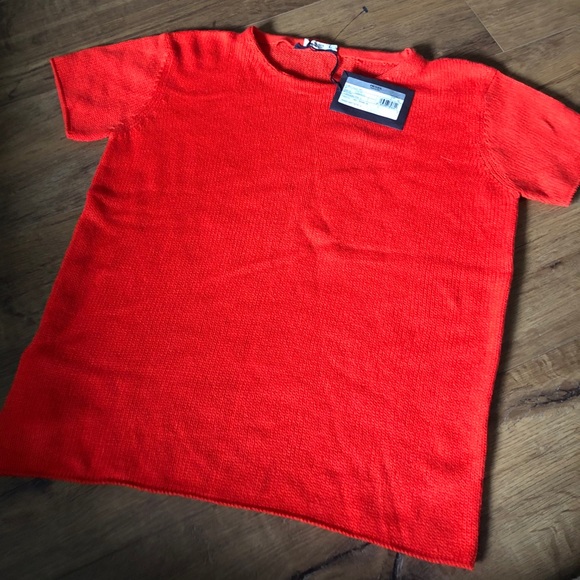 PRADA-AUTHENTIC NWT Red Short Sleeve Sweater - Picture 2 of 16
